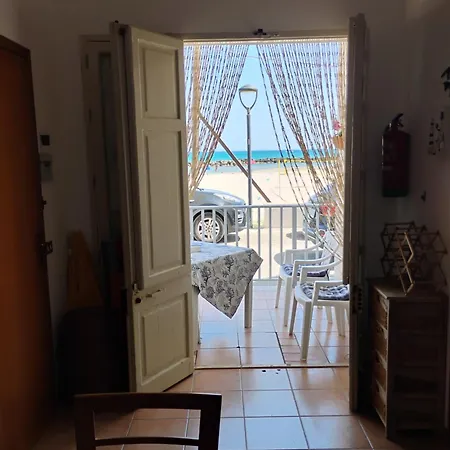 Apartment La Spiaggetta